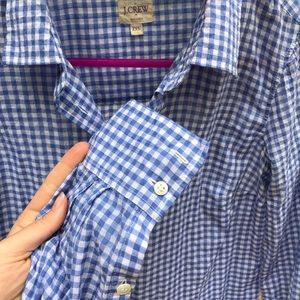 Jcrew xs gingham white and blue light weight top